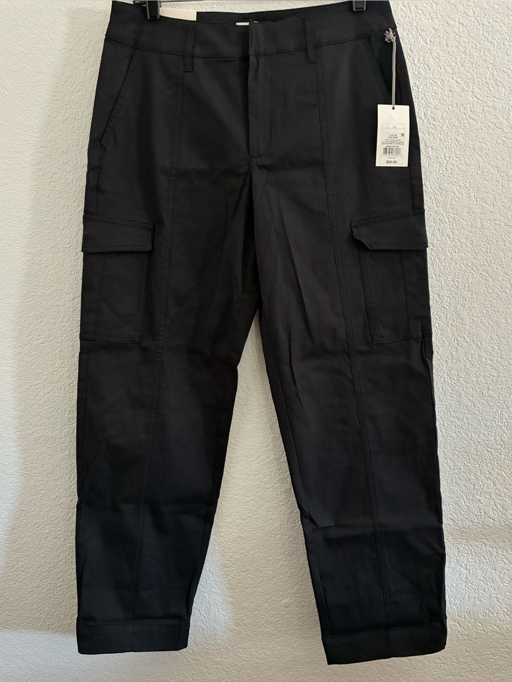A New Day Target Cargo Pants
NWT
Black Stretch
Size 10 - Picture 9 of 9
